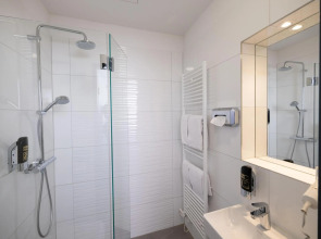 Smart Stay Hotel Station