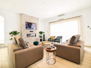 Vila Vale Mouro by OCvillas