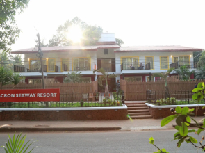 Acron Seaway Resort