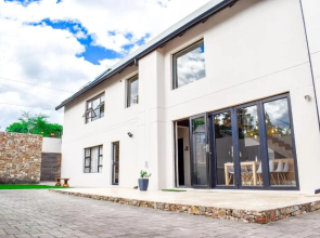 Amabwe Guesthouse