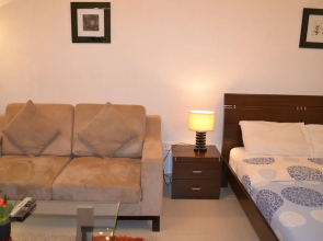 Ascapes Goldcrest Executive