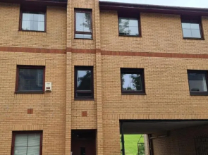Espedair Apartment