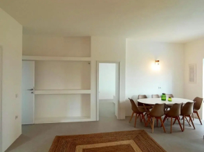 4 bedrooms appartement with sea view and enclosed garden at Antiparos 1 km away from the beach