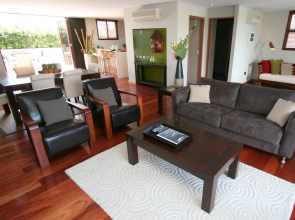 A Seventh Heaven Apartments