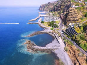 Room-discover Magical Calheta