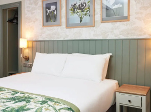Kings Head Hotel