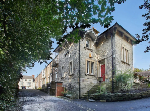 Leazes Cottage