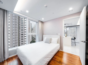 Seocho Intoraon Hotel and Residence