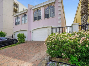Incredible Views From Oceanfront 3 Bedroom  Townhouse by RedAwning