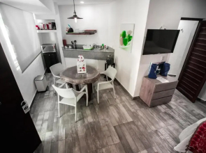 Hotel Paradise Suites