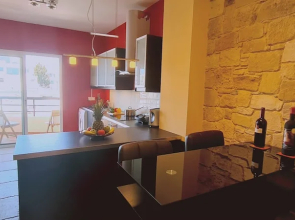 Paphos Elegance Apartment by STAY BnB