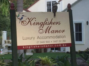 Kingfishers Manor @ Noosa