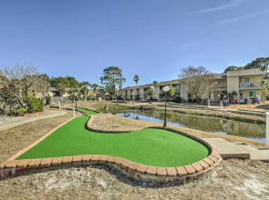 PCB Townhome w/ Resort Amenities - Walk to Ocean!