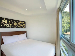 Kata Ocean View 1BR Apartment O17