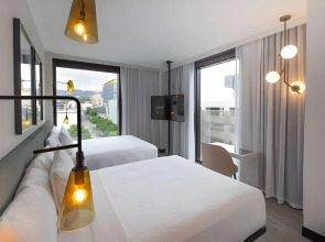 The Godfrey Hotel Hollywood