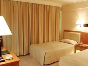 Oasis Hotel