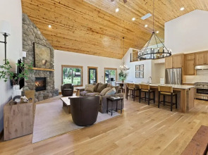 4 Catkin 4 Bedroom Home