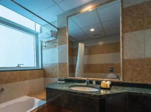 Sunday Mega Hotel Sheikh Zayed Road