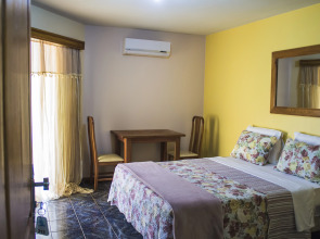 Canzi Cataratas Hotel