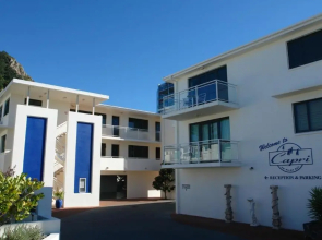 Capri on Pilot Bay Apartment