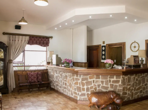 Hippo River Lodge