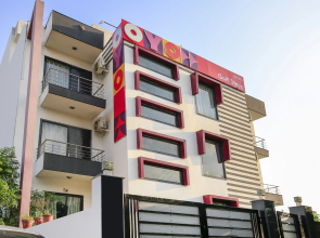 Aruma Residency by OYO Rooms