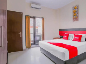 OYO 4012 Ari Beach Inn