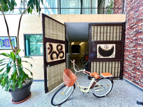 Downtown Treasure Place