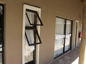 Makgovango Luxury Inn