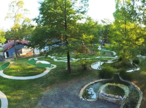 Williamsburg Camping Resort 38 ft. Park Model 5