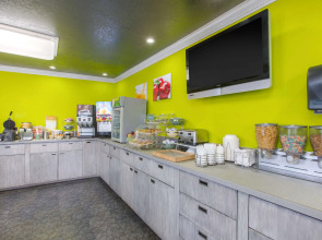 Quality Inn Near Hollywood Walk of Fame