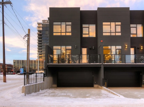New Luxury Townhome 29