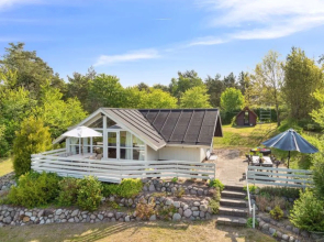 "Evamari" - 300m from the sea in Djursland and Mols