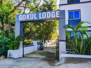 Fabhotel Gokul Lodge