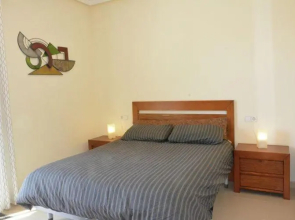 Family Townhouse 6 sleeps Maribel