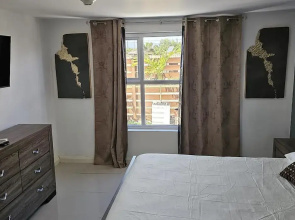 Apartment Sleeps 6 With Pool Access