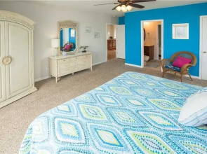 Blue Dolphin - 11 Br Home