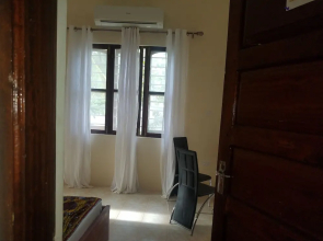Annex of Bwejuu Beach Palm Villa