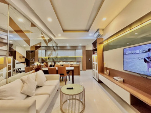 KYN Apartment Rivergate Residence