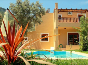 Pathos Villa by LeaderStay