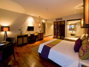 Sareeraya Villas & Suites