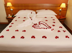 J5 Hotels Port Saeed