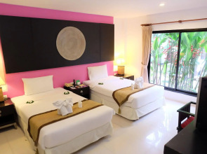 Nai Yang Beach Resort & Spa