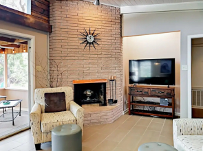 1804 Picton Lane Home 2 Bedrooms 2 Bathrooms Home