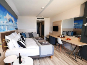 Sunprime C-Lounge Hotel - Adults Only