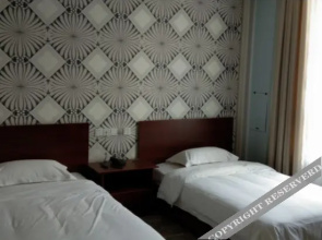 Yuanfeng Express Hotel Xinxiang
