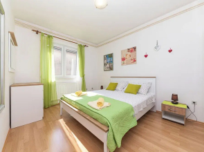 Apartment 3M
