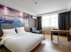 Yester Hotel (Yuxi Taobao Street Wanda Plaza)
