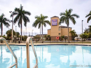 Sleep Inn Miami International Airport