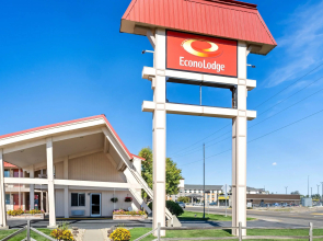 Econo Lodge Miles City I-94